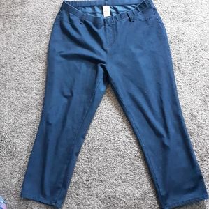 Faded Glory Capri Jeggings